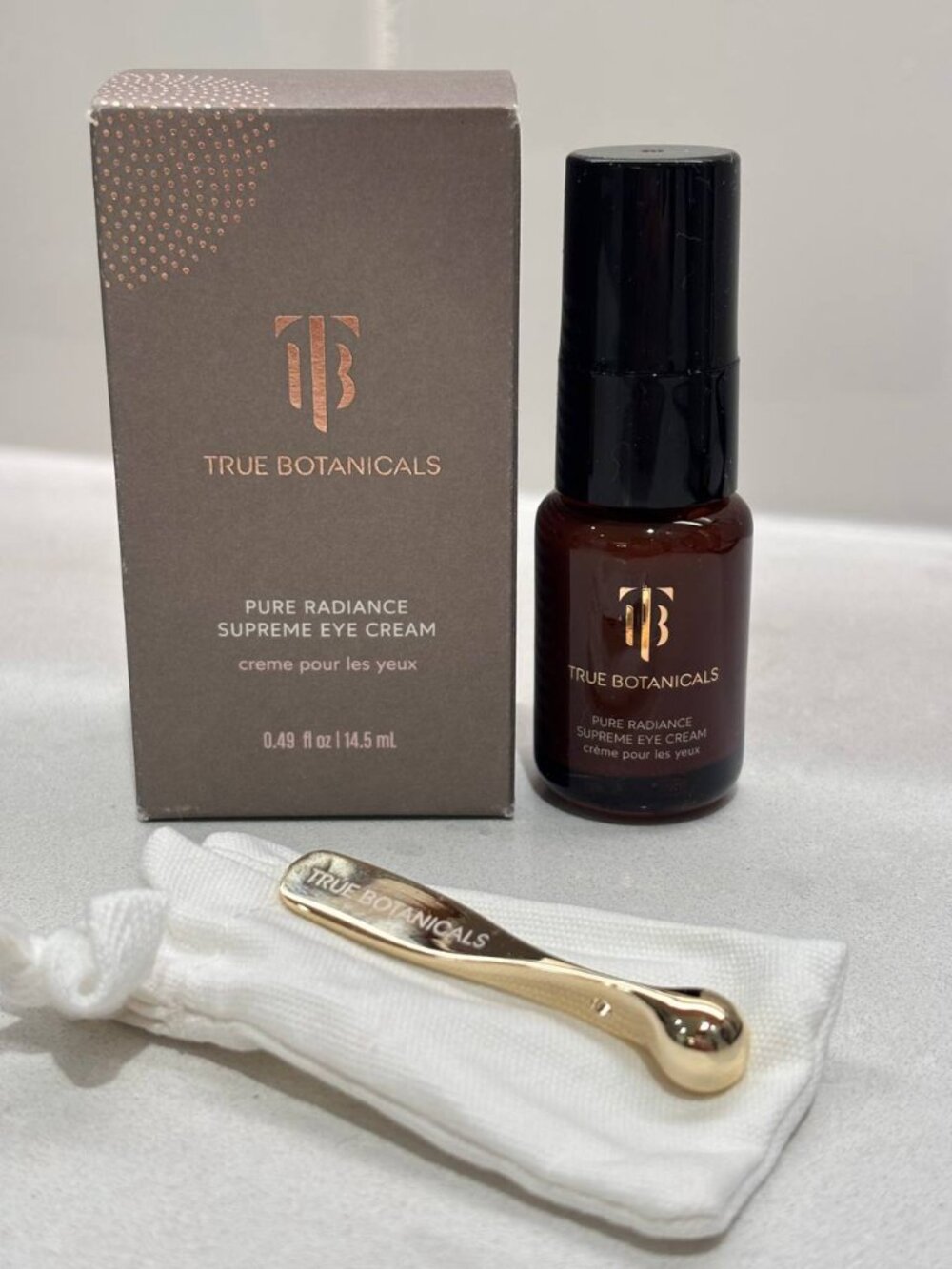 New True Botanicals Pure Radiance Supreme Eye Cream 0,49 oz